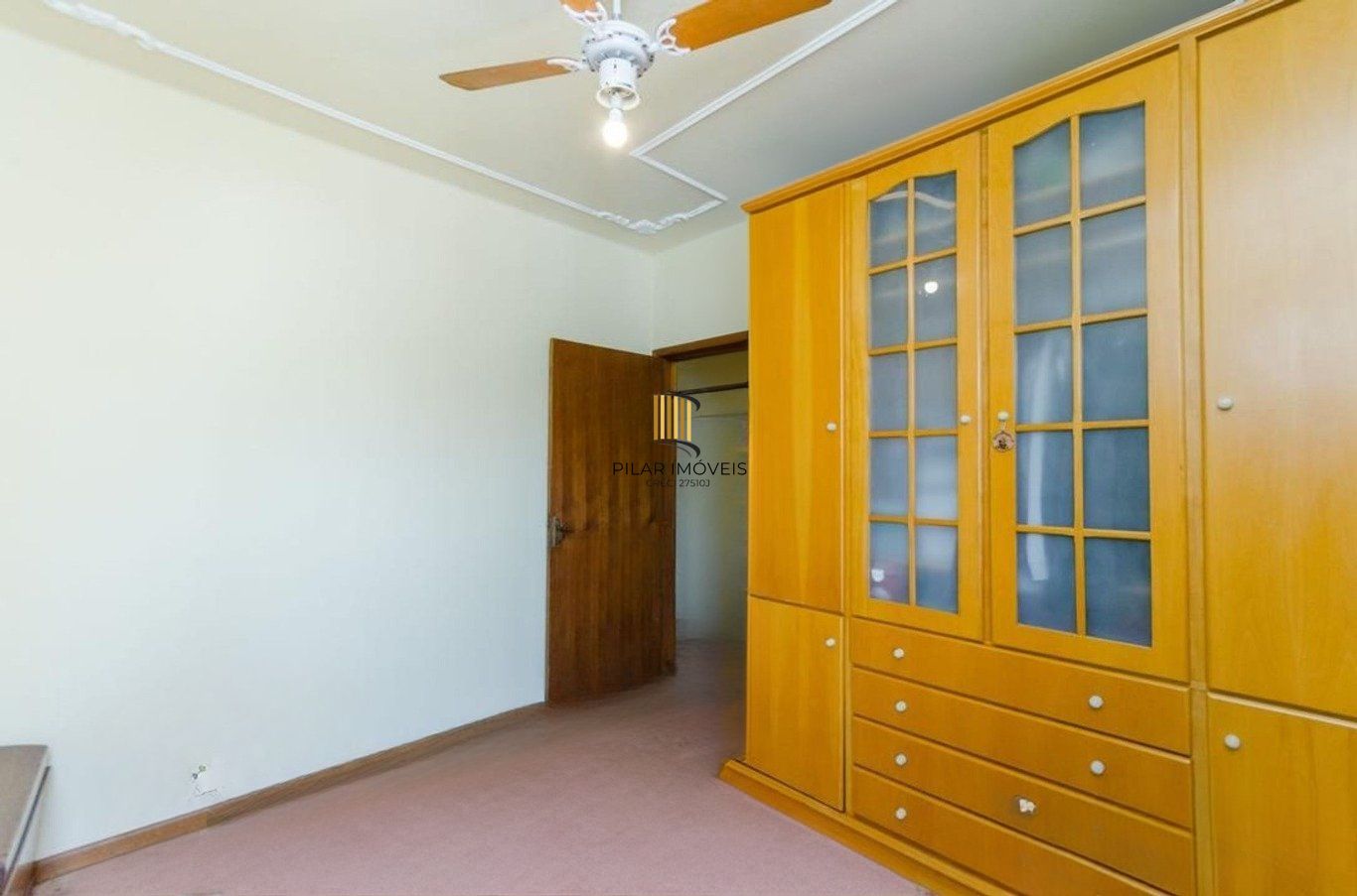 Apartamento com 3 dormitórios em prédio com elevador no Bairro Santa Cecília
