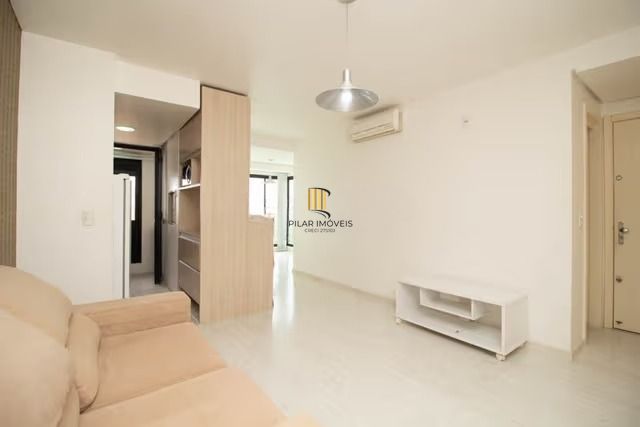 Apartamento de 1 dormitório e elevador no bairro Menino Deus Porto Alegre.