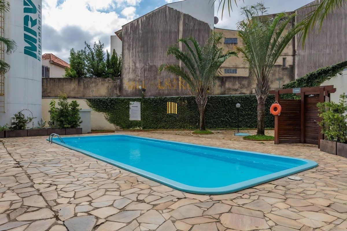 Apartamento com 2 quartos, vaga e piscina  no bairro  Parque Santa Fe