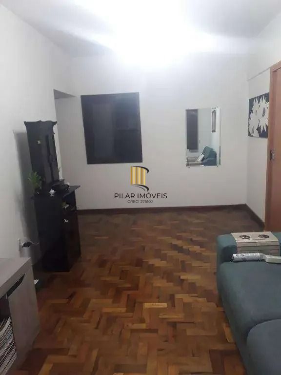 Apartamento com 2 quartos e elevador no bairro Centro Historico