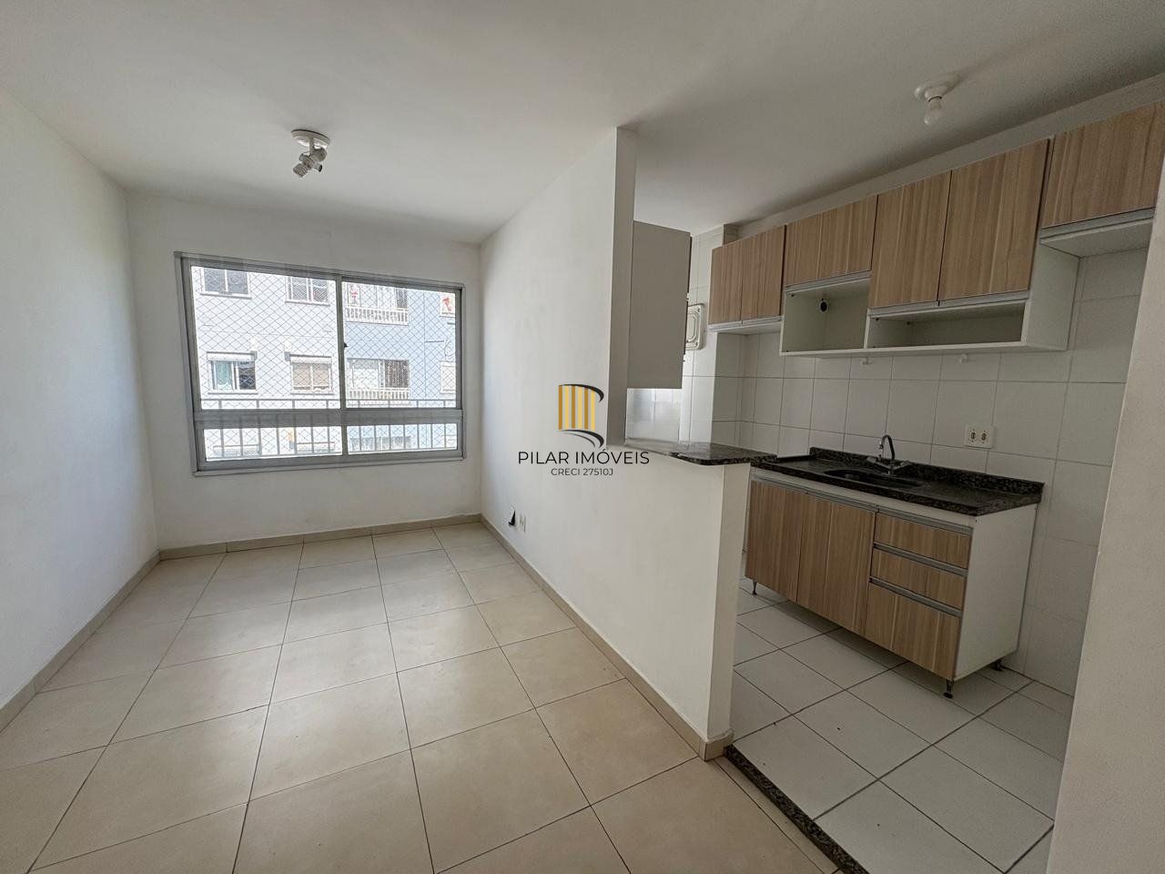 Apartamento com 2 quartos, vaga, elevador e piscina  no bairro Passo das Pedras