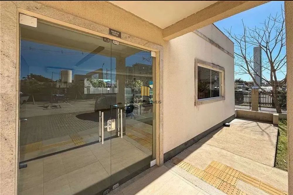 Apartamento com 2 quartos, vaga de garagem e elevador no bairro Estância velha.