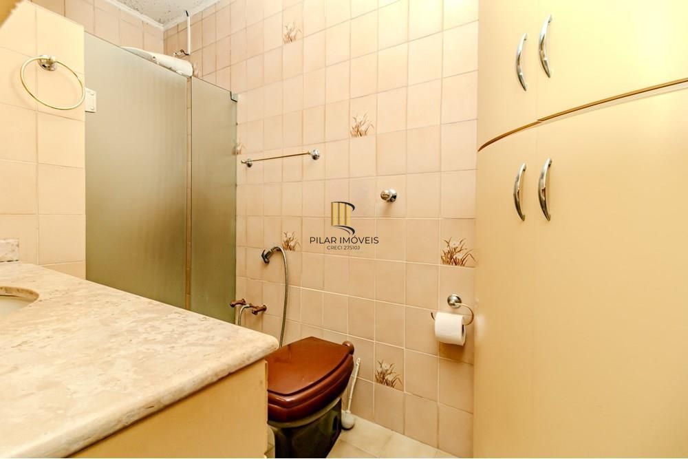 Casa com 3 dormitórios e 185m² no bairro higienópolis
