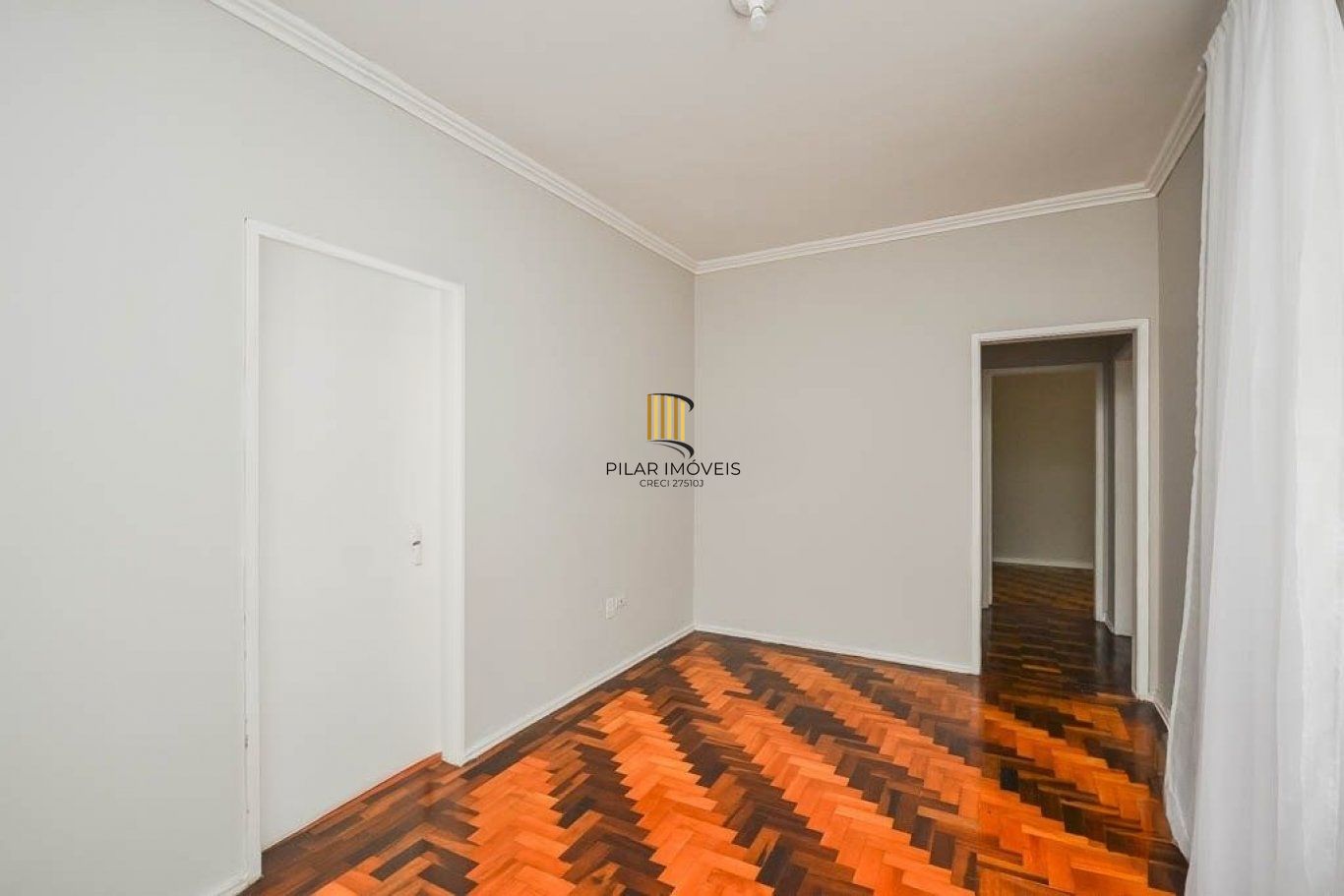 Apartamento à venda com 2 dormitórios 69 m² no Bairro Menino Deus