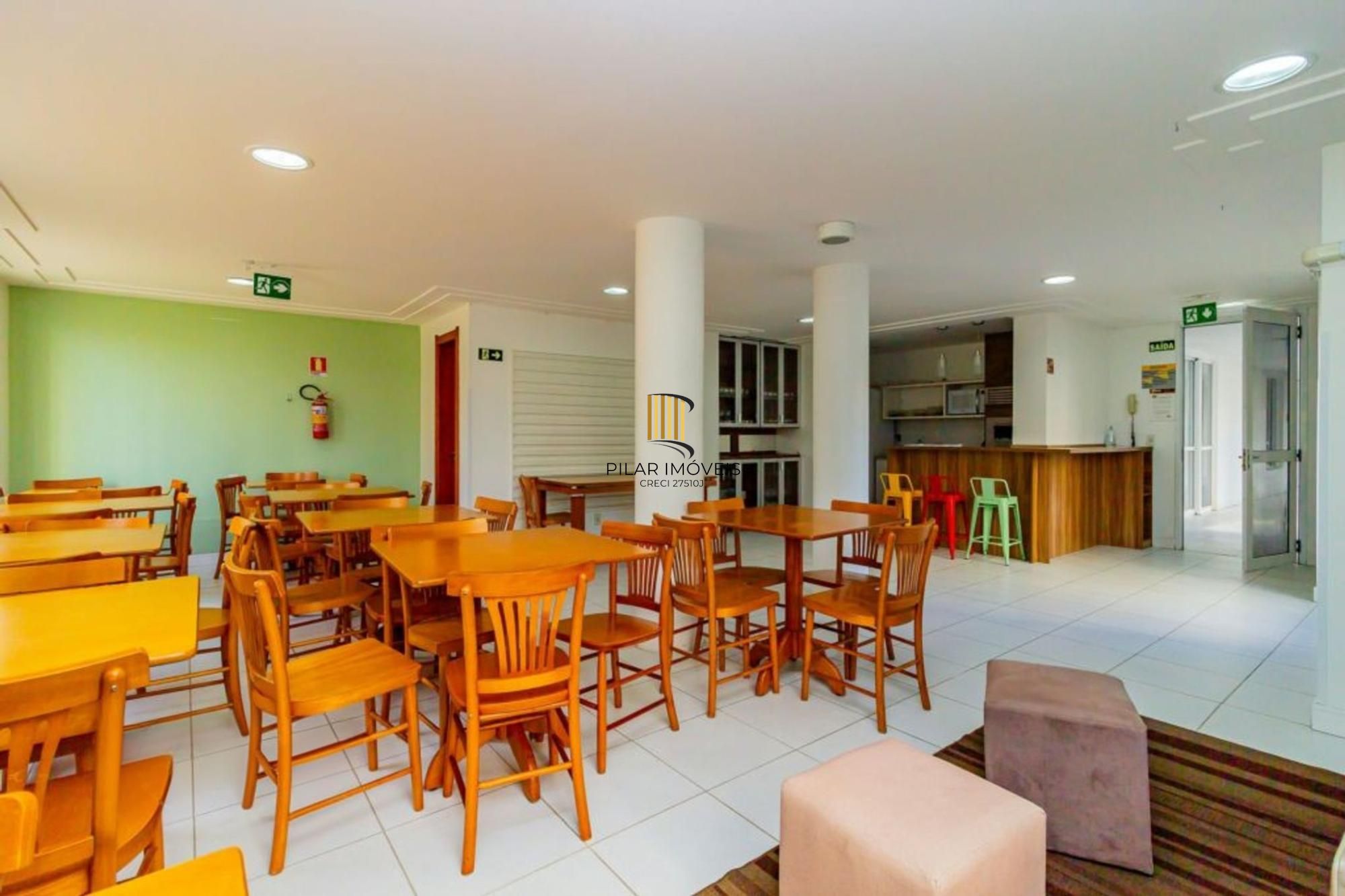 Apartamento 3 Dormitórios com Sacada, Elevador e Vaga no Jardim Carvalho