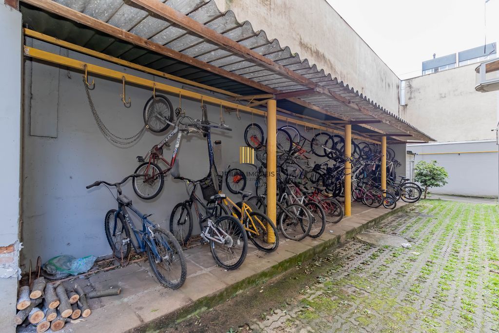 Apartamento a venda com 3 Dormitórios no Bairro passo da Areia.