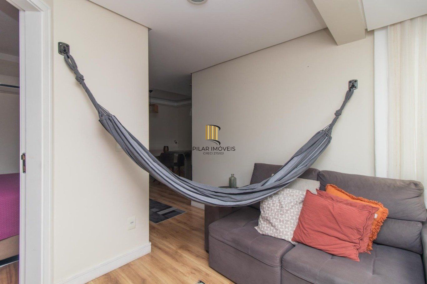 Apartamento com 1 quarto, 1 vaga e elevador no Bairro Cidade Baixa