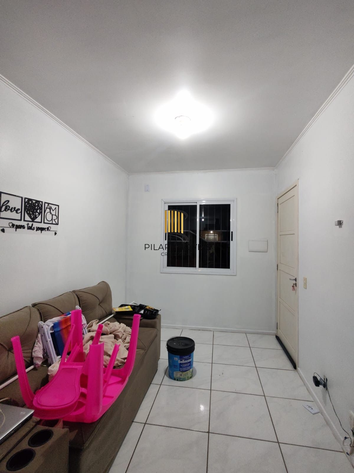 Casa Sobrado semi mobiliada com 2 dormitórios Avenida Juca Batista 115m2
