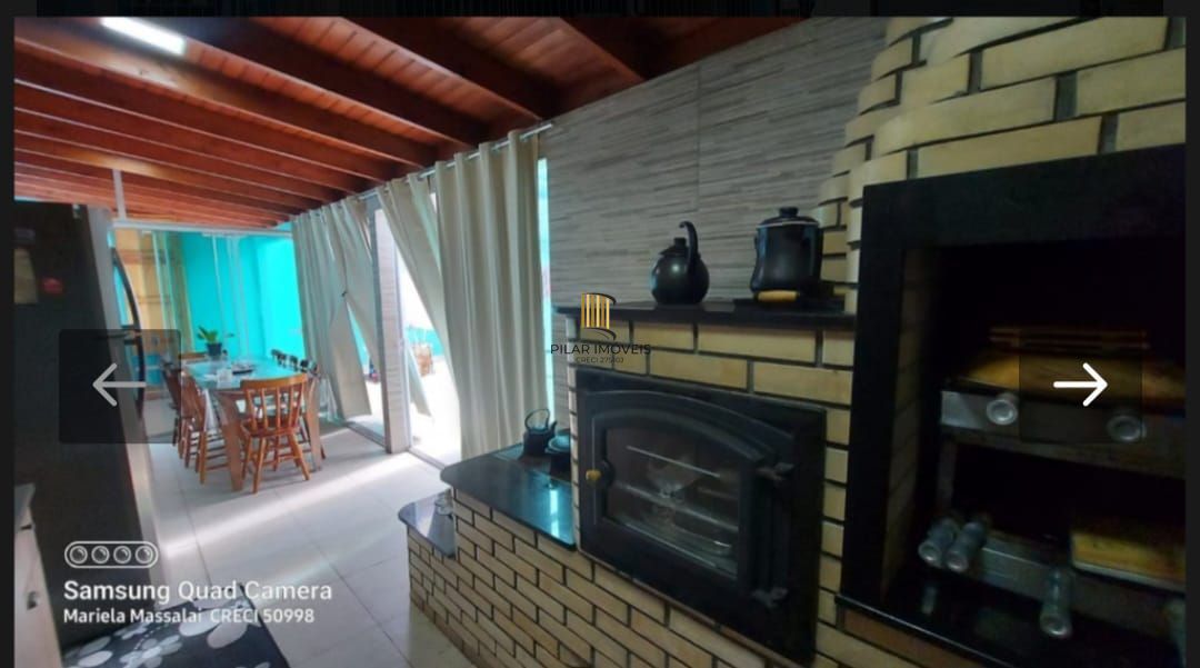 Casa com pátio em Cachoeirinha