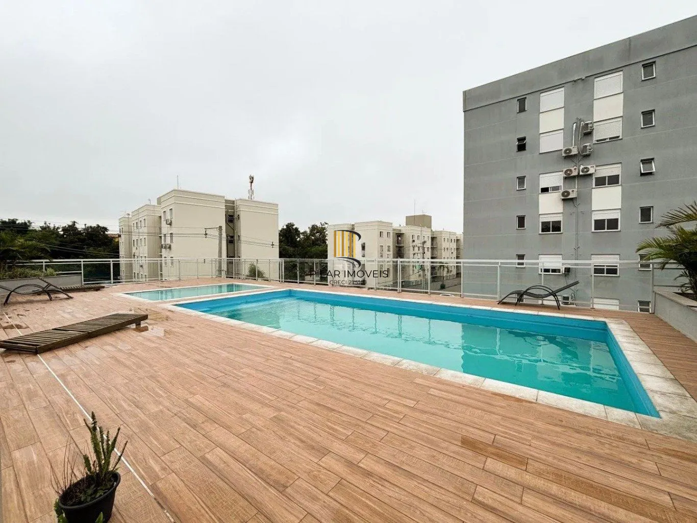 Apartamento de 2 dormitórios, elevador de 1 vaga de garagem em Canoas.