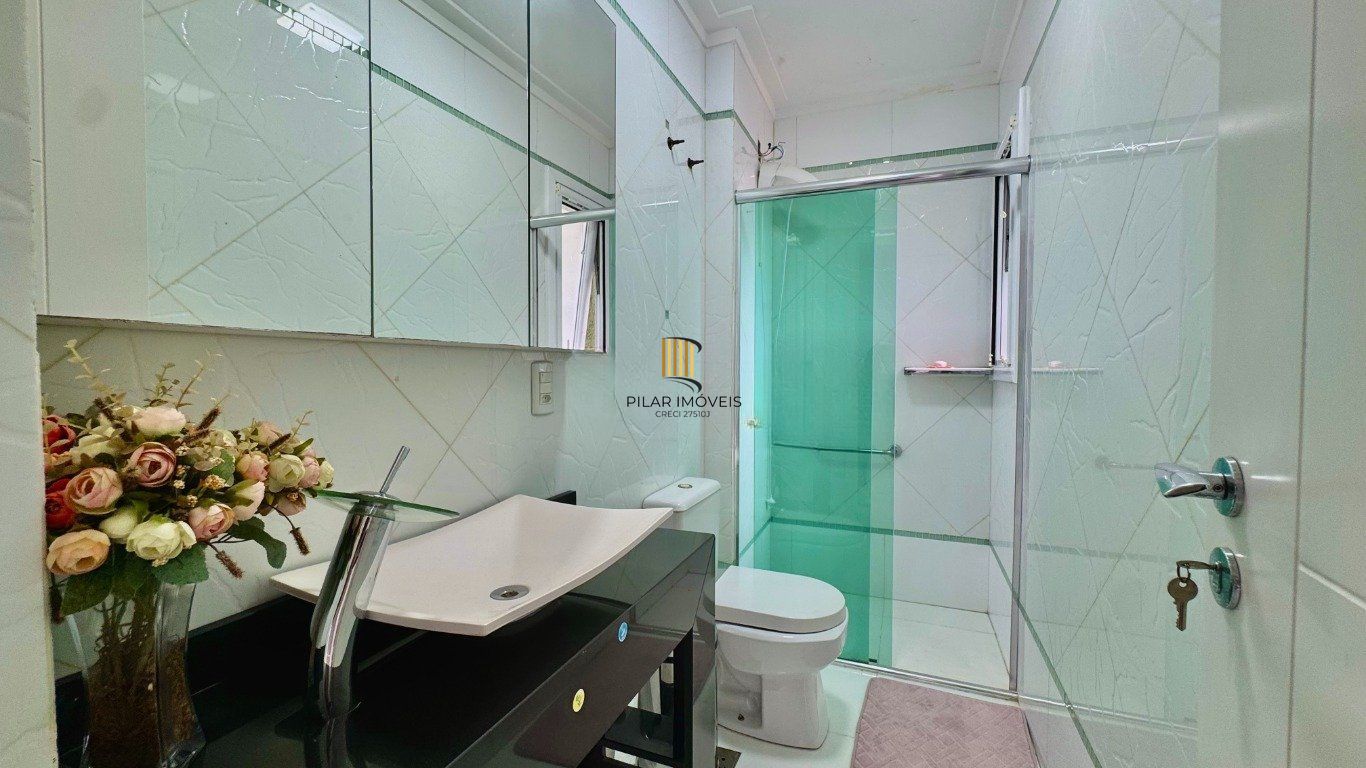 Casa com 4 Quartos e 4 banheiros, 600 m² por R$ 3.790.000 no Jardim Lindóia.