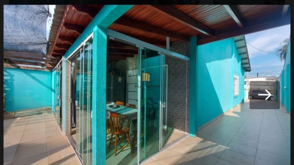 Casa com pátio em Cachoeirinha - Pilar Imóveis