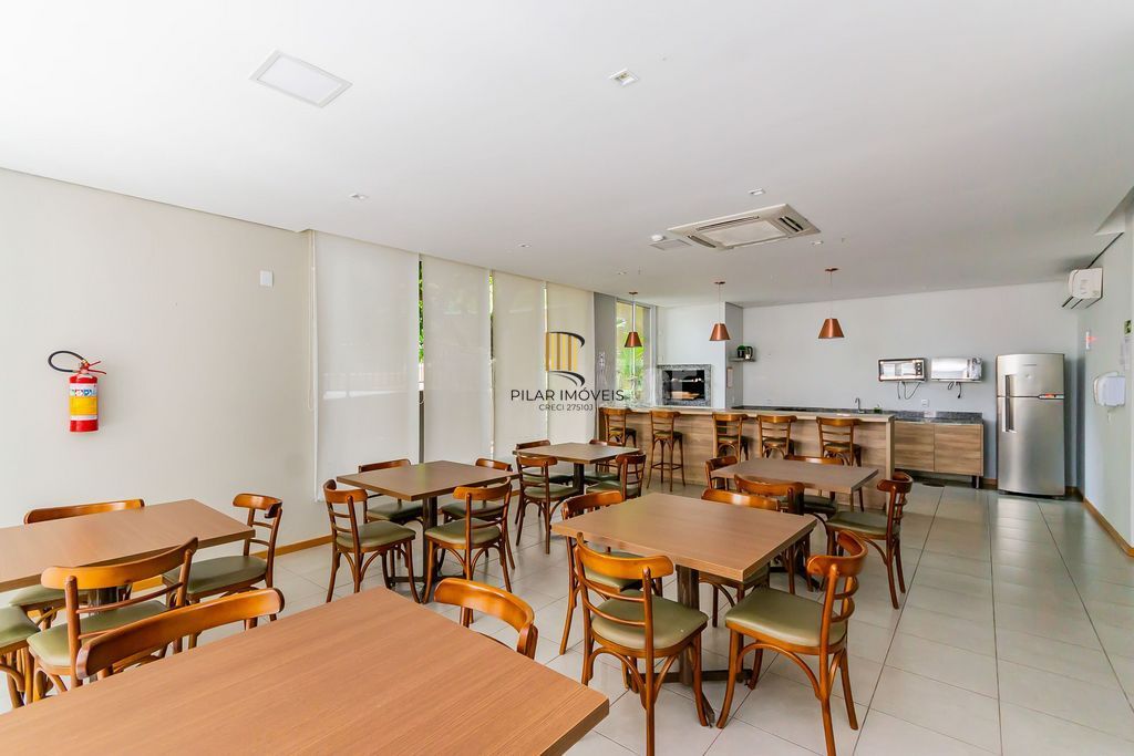 Apartamento 3 quartos e 1 vaga de garagem à venda no bairro Teresópolis.
