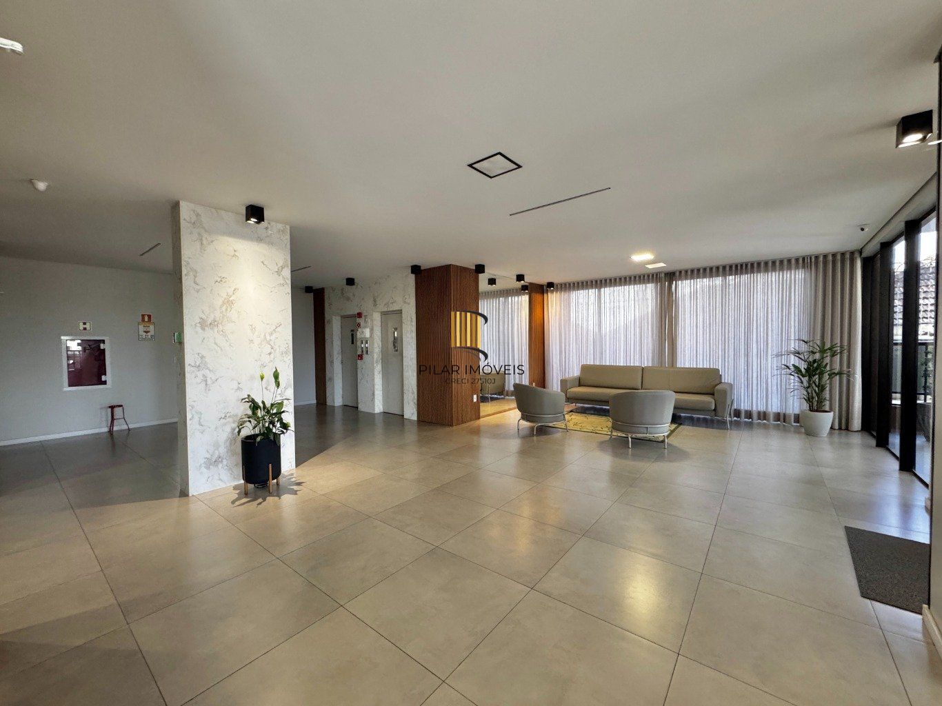 Apartamento de 3 dormitórios, elevador e 1 vaga de garagem em Canoas.