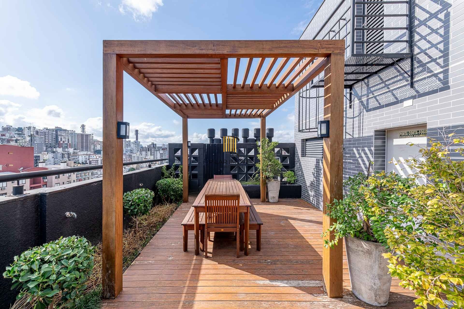 Apartamento duplex com 1 suíte, 2 vagas e elevador no Bairro Rio Branco