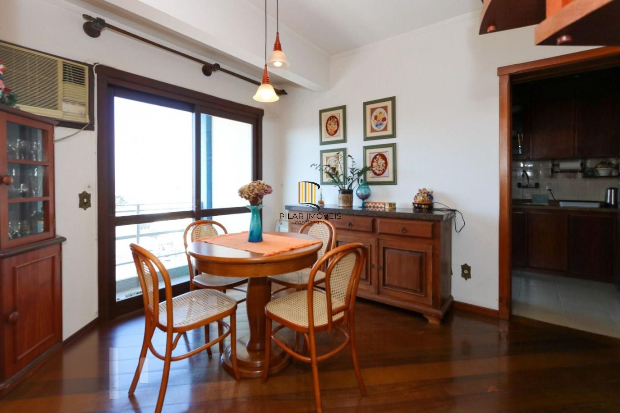 Apartamento 3 quartos, elevador e uma vaga de garagem em Canoas.