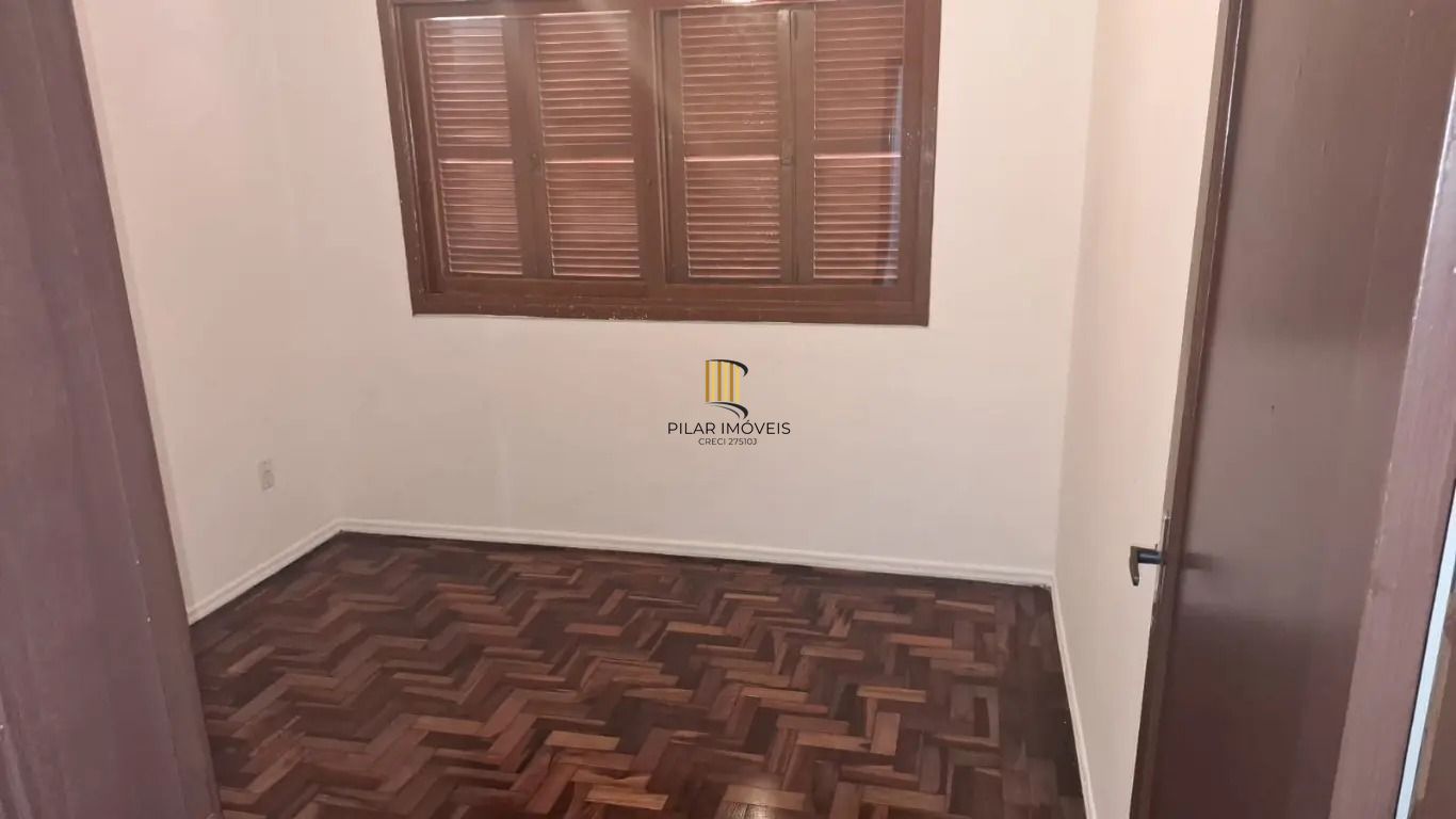 Apartamento térreo com Pátio com 2 quartos e 66m² à venda em Cristo Redentor