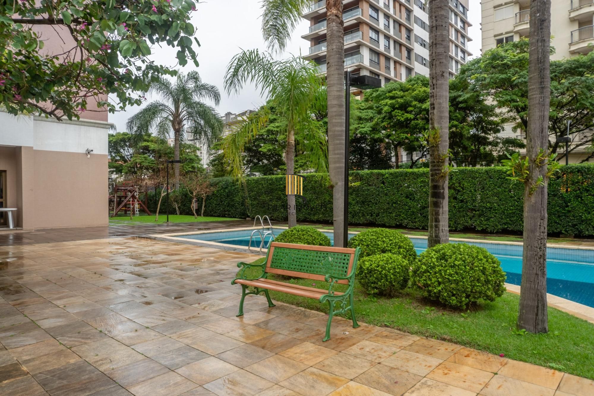 Apartamento 3 Dorm, 2 vagas e Elevador, com Vista para o Guaíba e vaga Dupla.