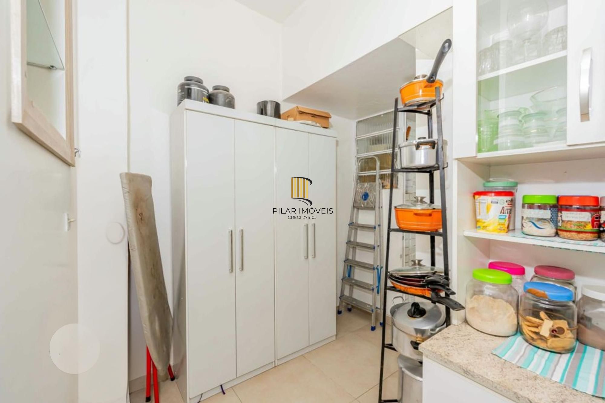 Apartamento Garden, 3 dormitórios, 1 suíte, 1 vaga, churrasqueira no bairro Santana.