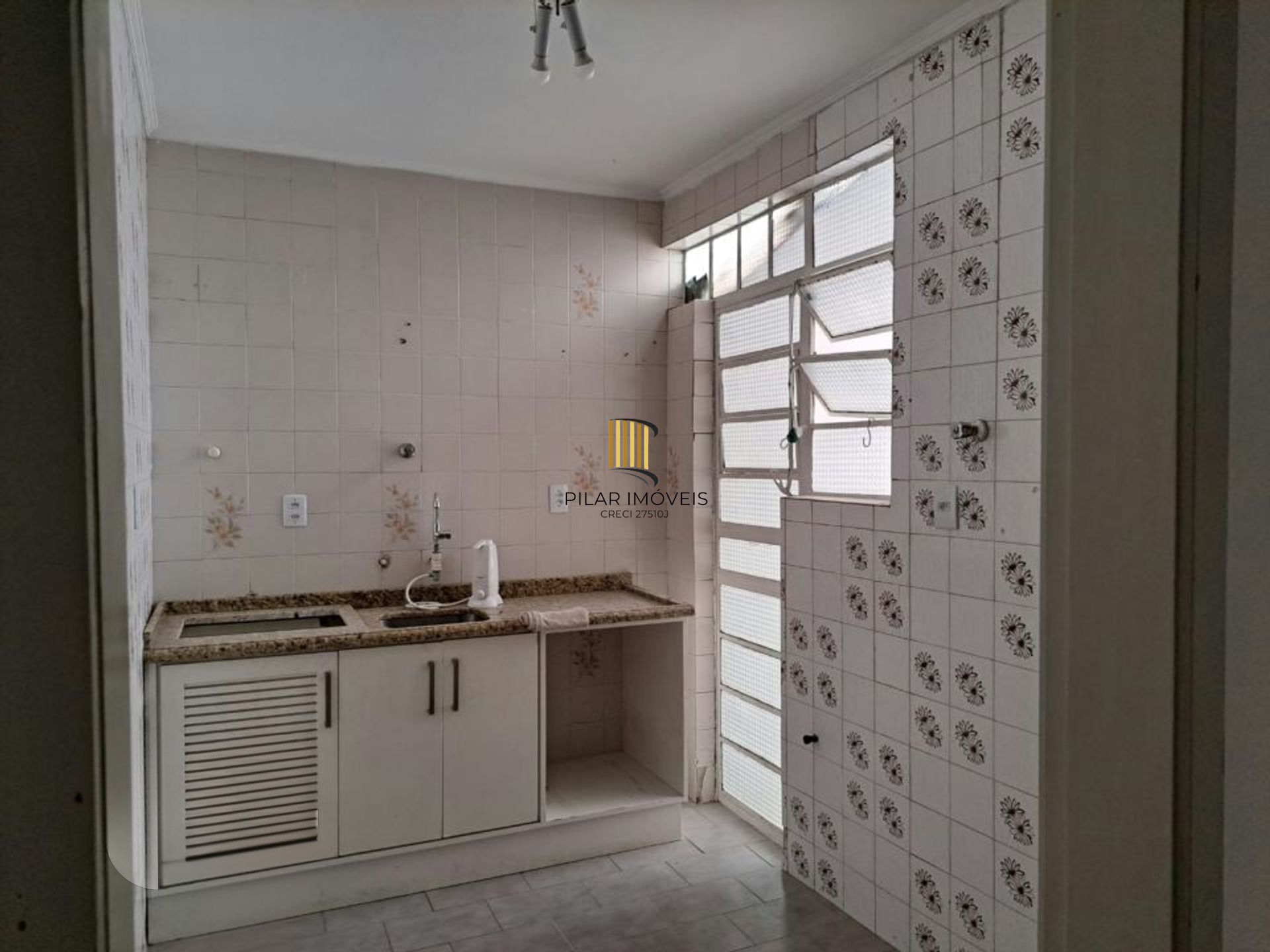 Apartamento de 1 quarto no bairro Jardim Botanico.