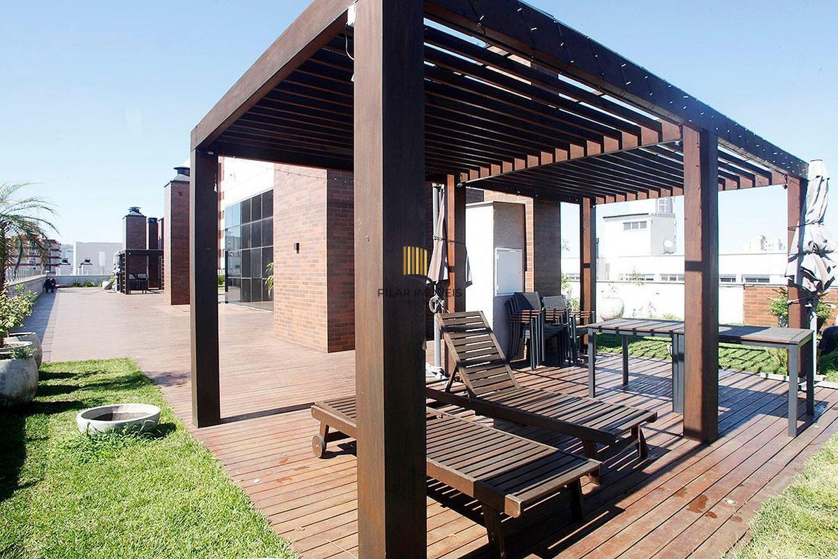 Apartamento térreo garden com 1 dormitório, 1 suíte, 1 vaga de garagem