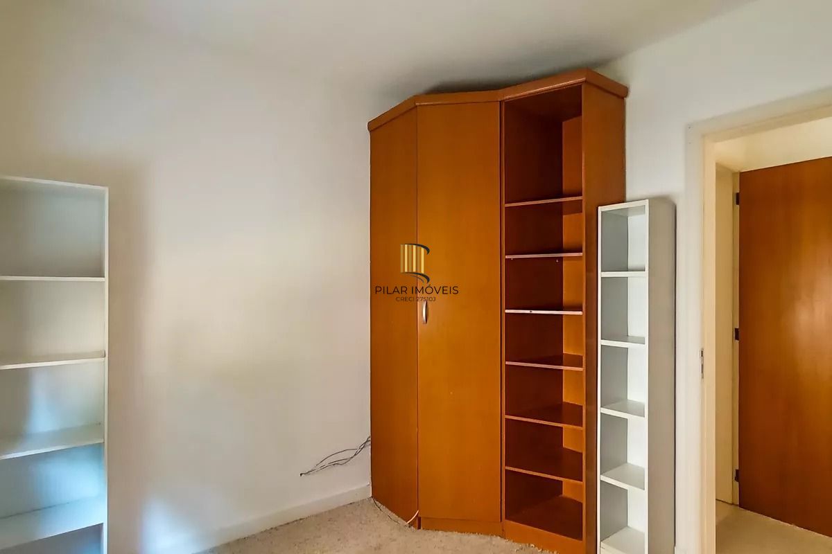 Apartamento com 3 Dormitórios, elevador vaga e 2 Sacadas no Menino Deus