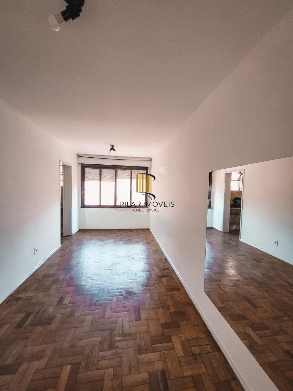 Apartamento JK, 26,48m² privativos a venda na rua General Lima e Silva.