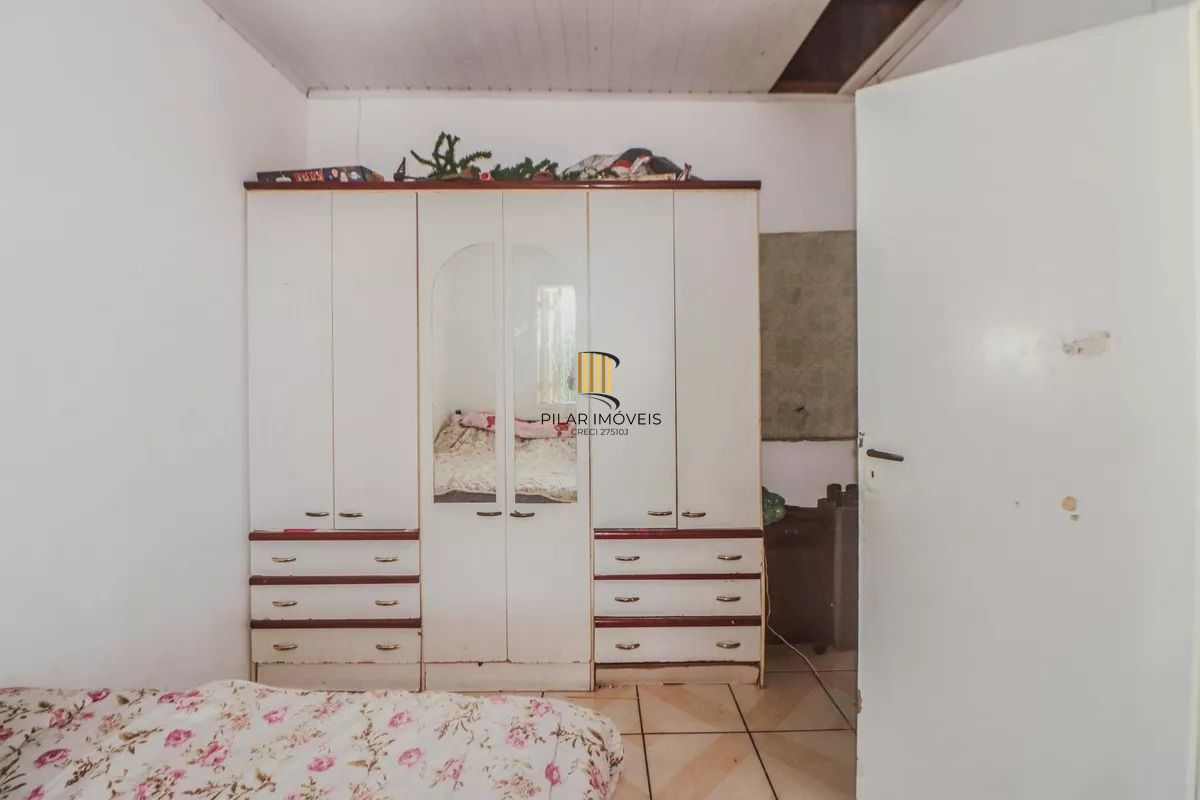 Casa e loja à venda com 300m², 3 quartos e 3 vagas no Rubem Berta