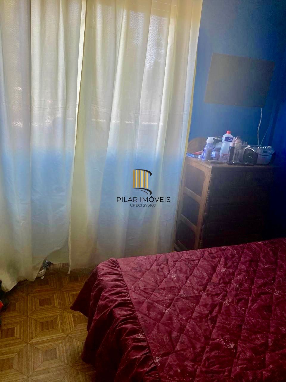 Apartamento de 2 dormitórios Segundo andar Bairro Camaqua em Porto Alegre