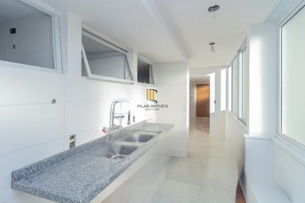 Apartamento 3 quartos, 3 banheirosportaria 24 hrs no bairro centro histórico
