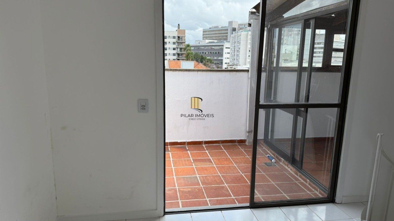 Cobertura com 1 quarto e 70m² à venda em rio branco, Porto Alegre.