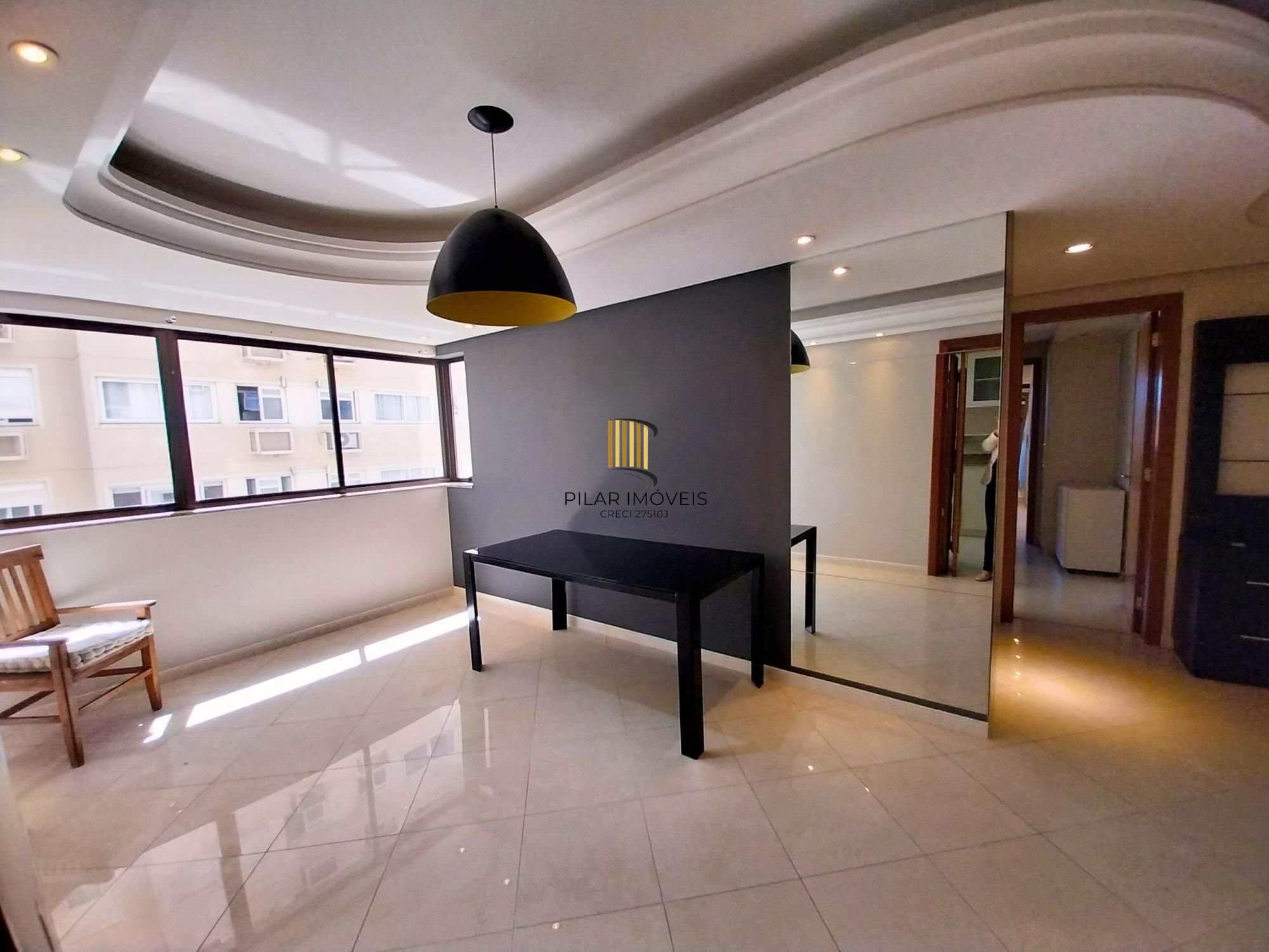 Apartamento 3 dorms à venda Rua Roque Calage, Passo da Areia - Porto Alegre