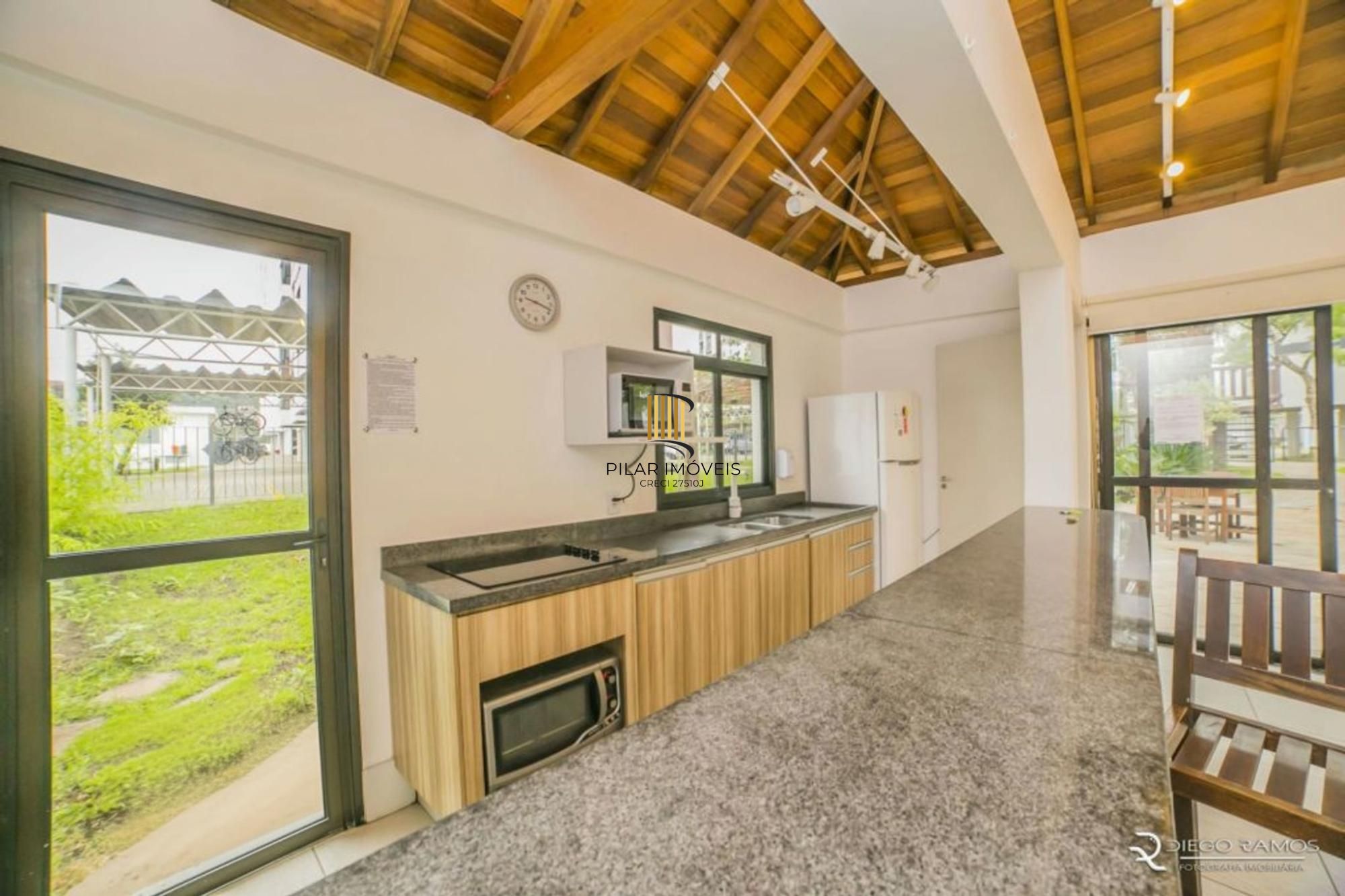 Apartamento Reformado com 2 Dorms e Infra Completa – Jardim Botânico