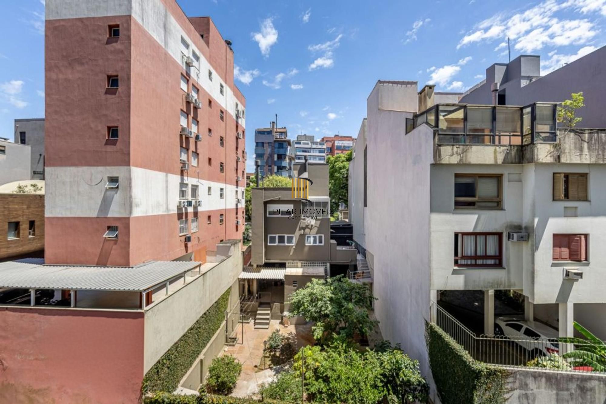 Apartamento 3 quartos, vaga, elevador e churrasqueira no bairro Petrópolis