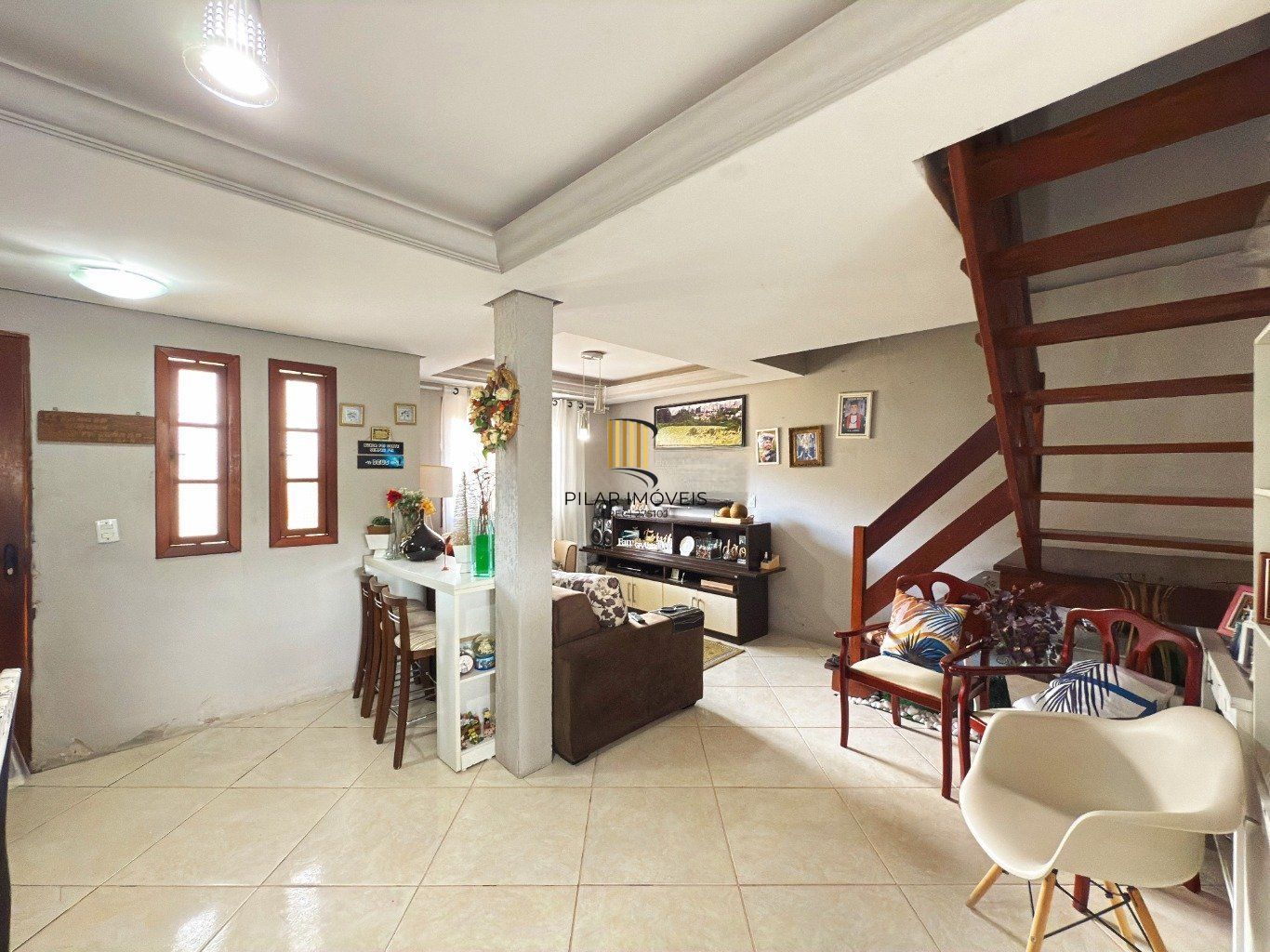 Casa com 3 dormitórios 1 suíte e 2 vagas a venda no Jardim Carvalho