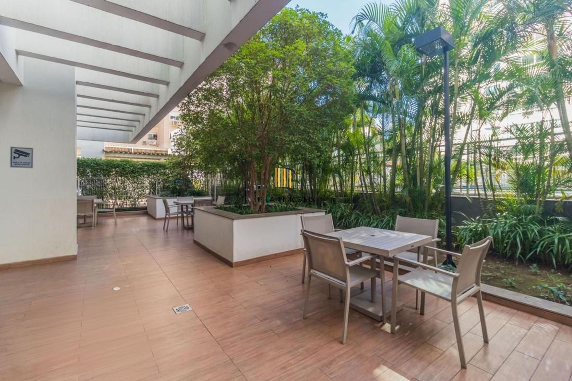 Apartamento 3 quartos, 3 suítes, elevador e 3 vagas bairro Passo da Areia.