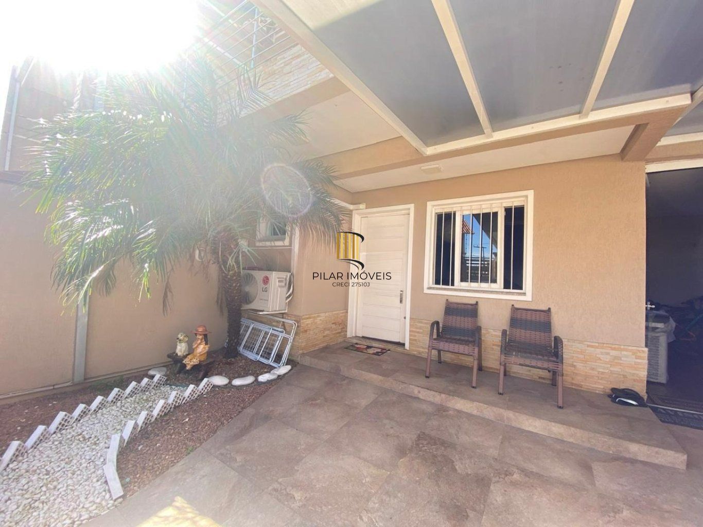 Casa de 3 quartos, 2 vagas de garagem cobertas no bairro Mato grande em Canoas.