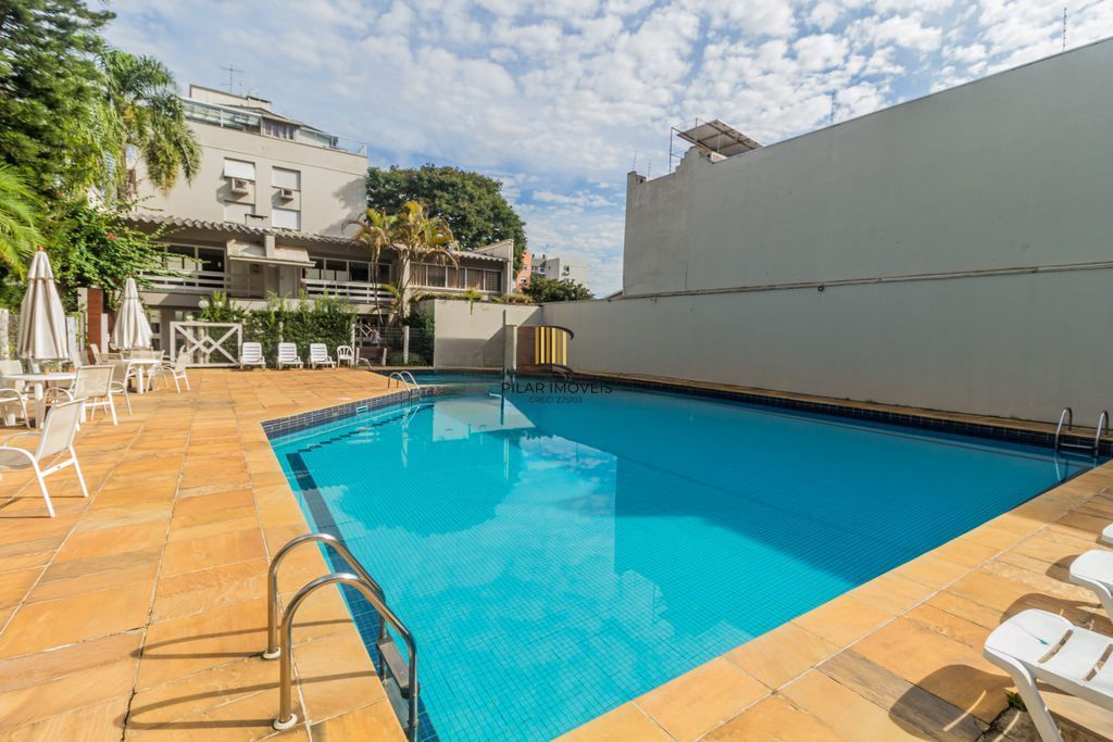 Apartamento a venda com 3 Dormitórios no Bairro passo da Areia.