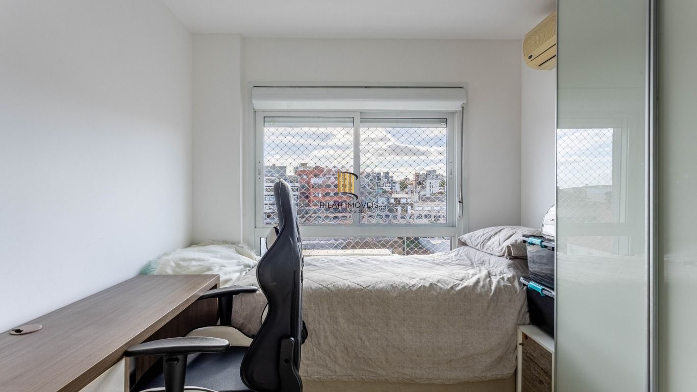 Apartamento semi mobiliado com 2 quartos de bairro Petrópolis