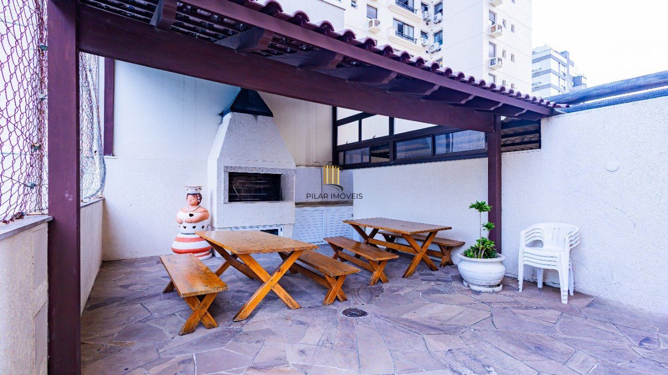 Apartamento com 3 quartos, 1 suíte e 2 vagas de garagem no Bairro Passo D'Areia