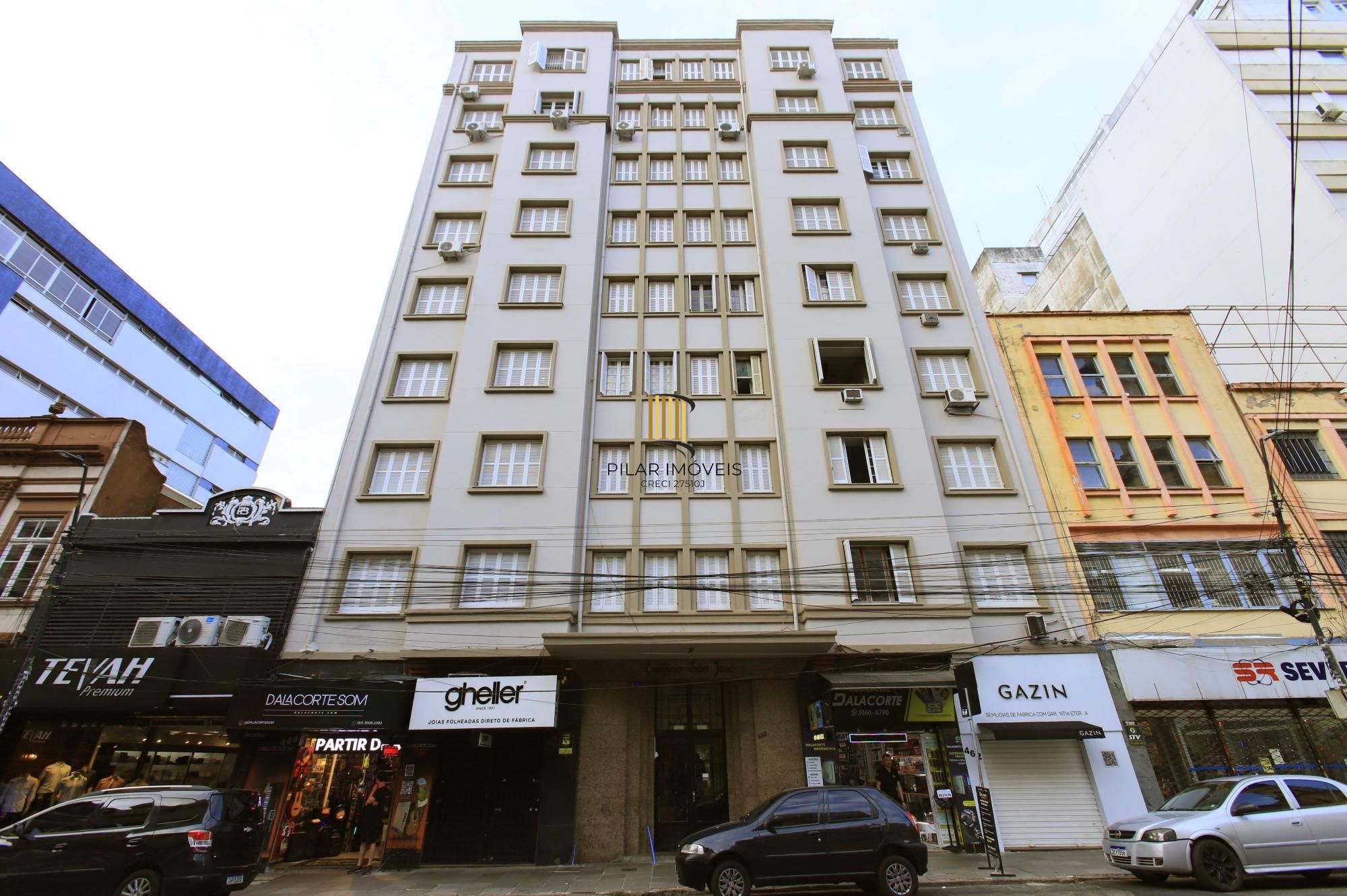 Apartamento 3 quartos com elevador no centro de Porto Alegre para Comprar