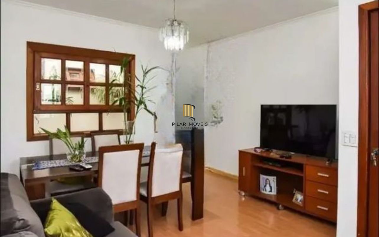 Casa com 3 quartos na Rua José Grimberg, Zona Norte de Porto Alegre