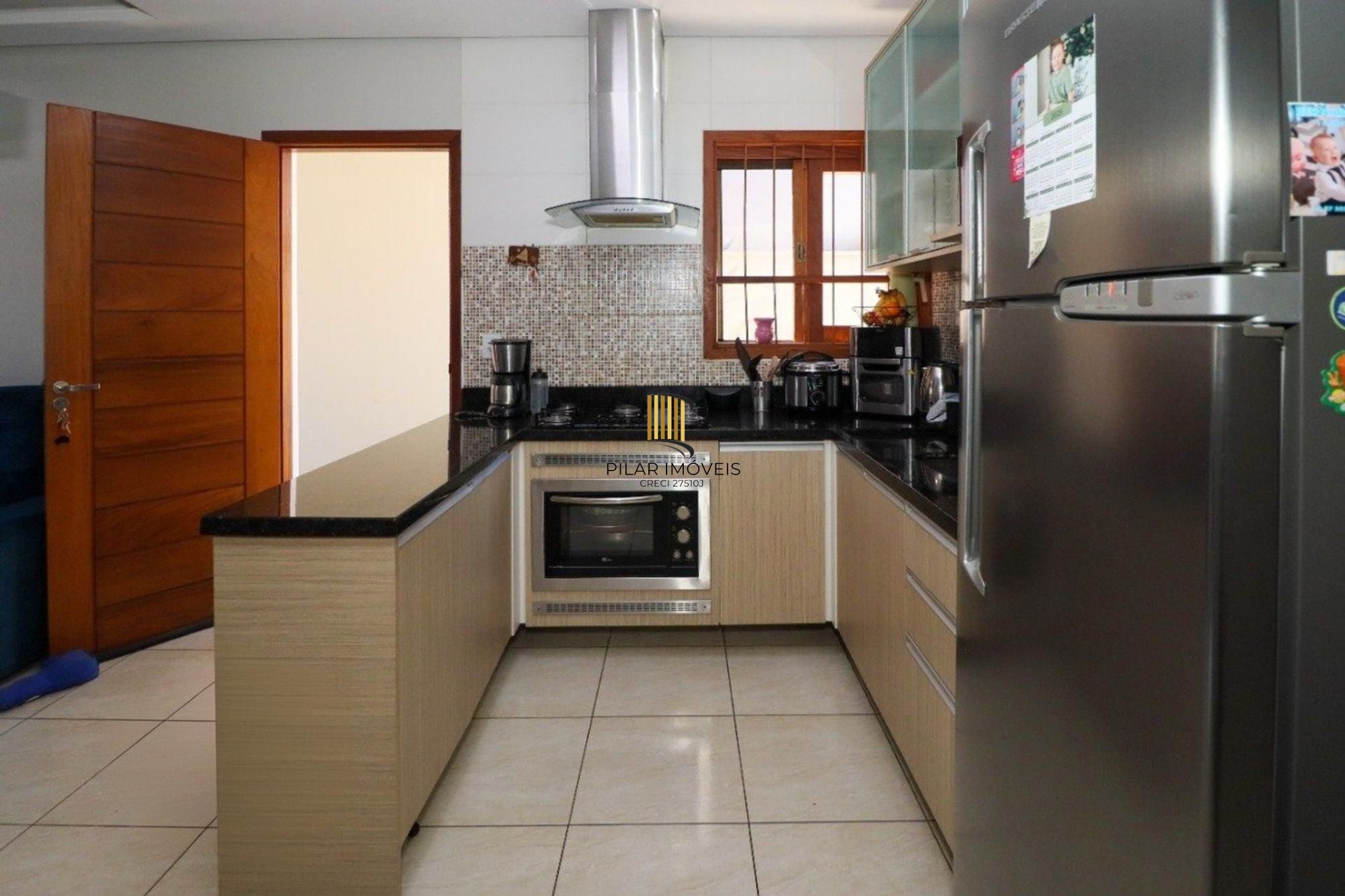 Casa com 108m² em canoas com 3 dormitórios, 3 vagas no bairro São José