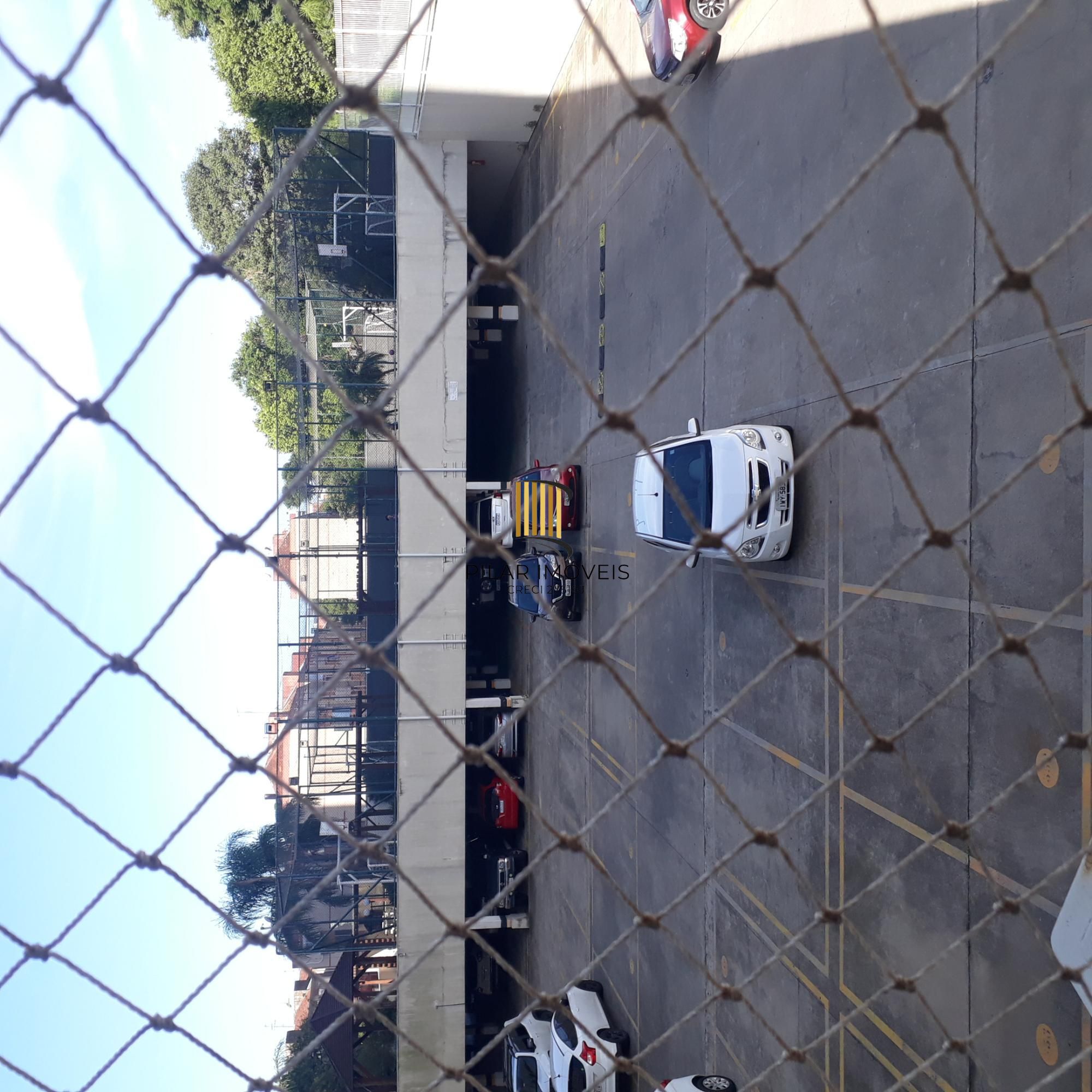 Apartamento 3 quartos, vaga, elevador, gas central no bairro Vila Ipiranga.