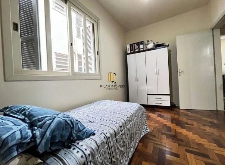 Apartamento de 2 dormitórios no bairro Santana