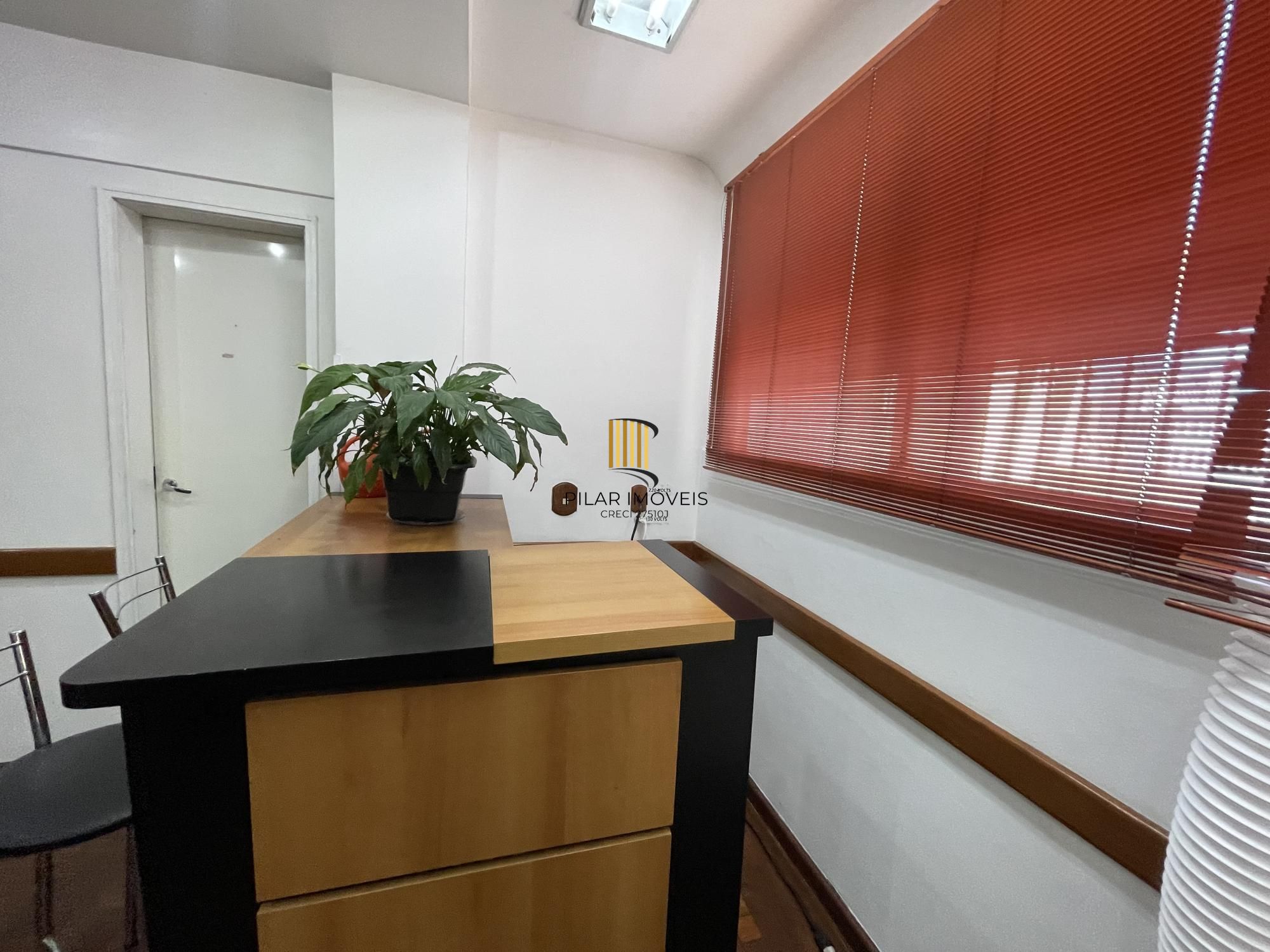 Sala comercial com 73 metros privativos no Bairro Floresta