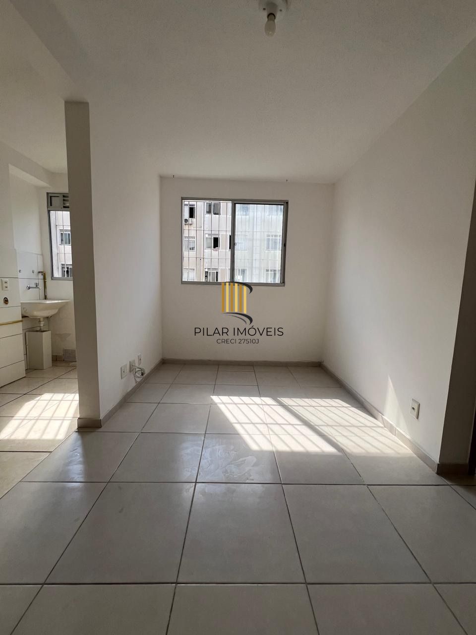 Apartamento Térreo 2 quartos em condomínio fechado com piscina e infra completa