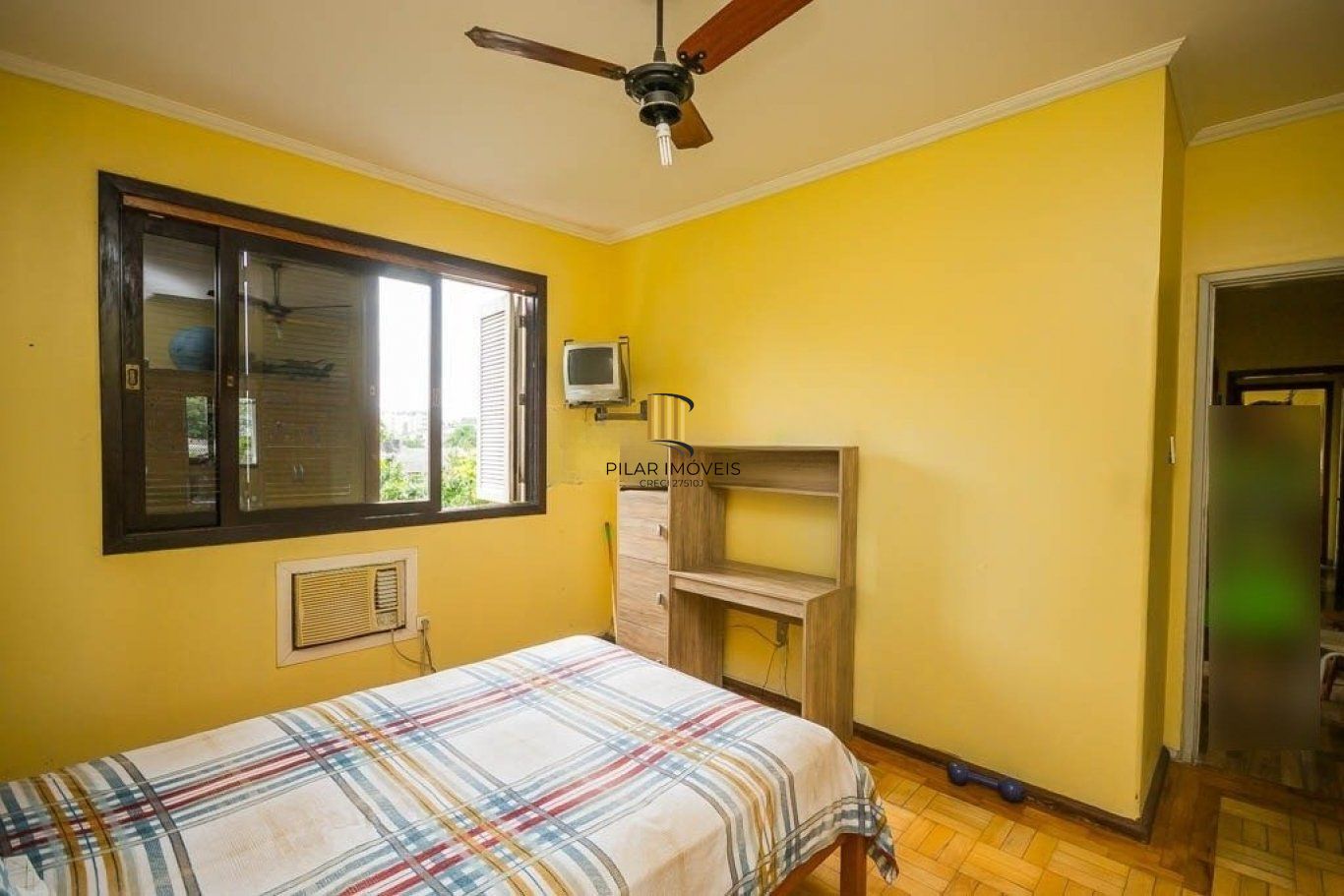 Apartamento à venda com 2 quartos 75 m² no Bairro Menino Deus