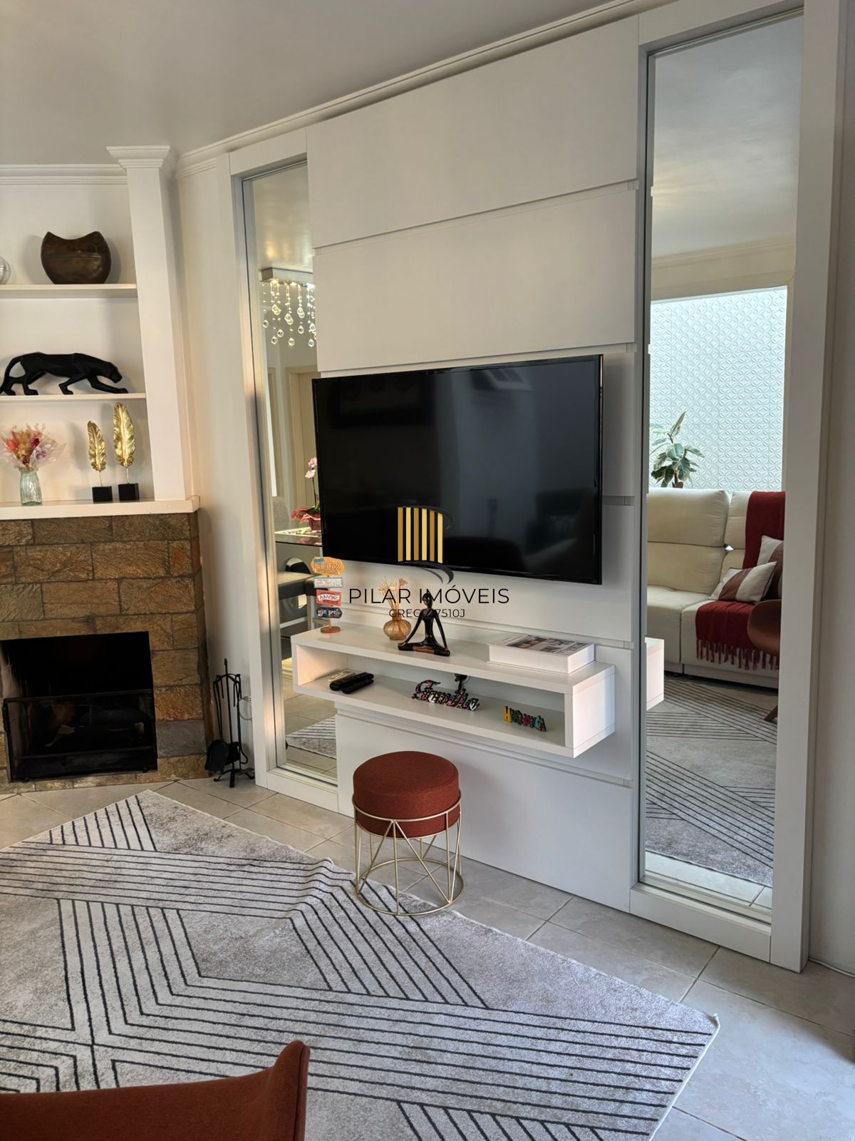 Casa com 2 quartos 2 suítes, 2 vagas e 99m² à venda em Hípica, Porto Alegre.