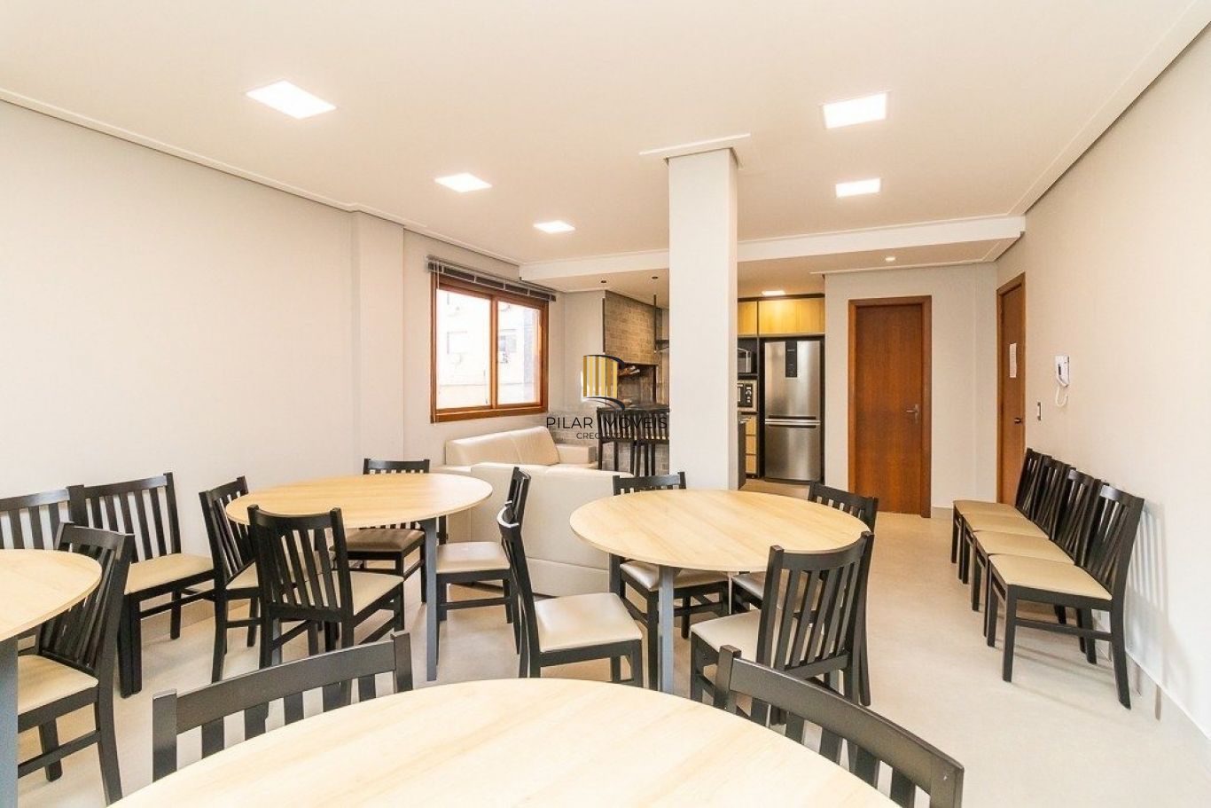 Apartamento à venda com 3 quartos 116 m², bairro São João.